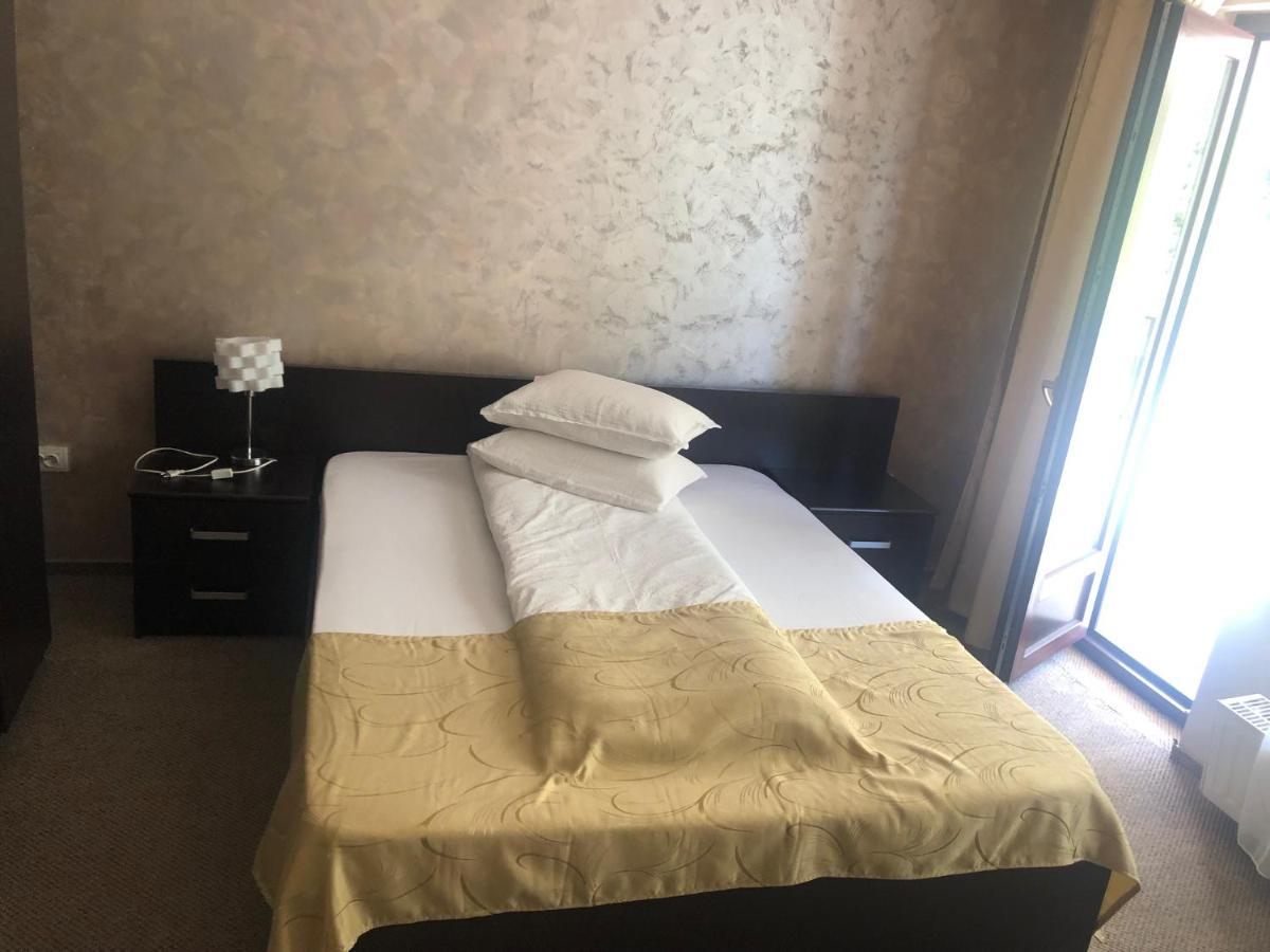 Pensiunea Popasul Ursilor Chiscau 외부 사진